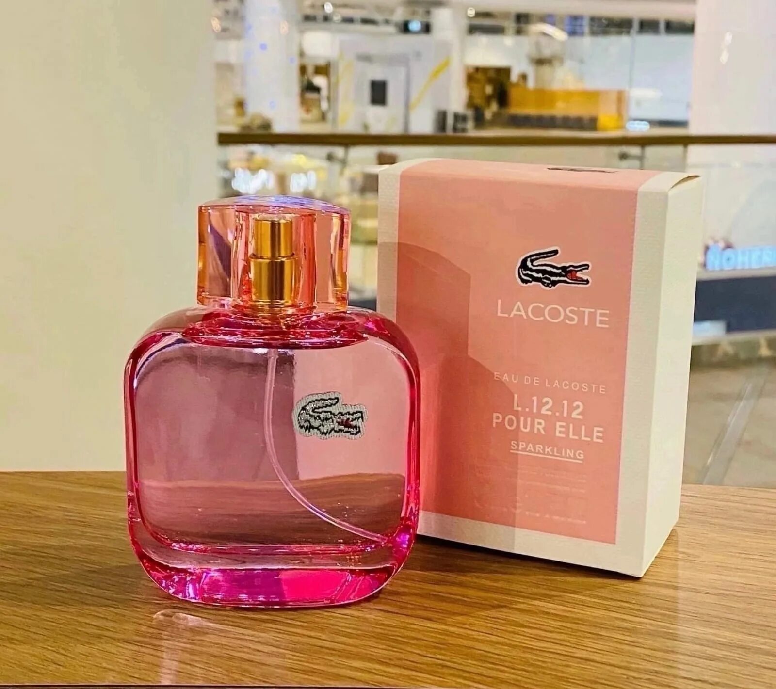 12 pour elle. Lacoste l. Лакост 12. Лакост 12. Lacoste pour elle sparkling.