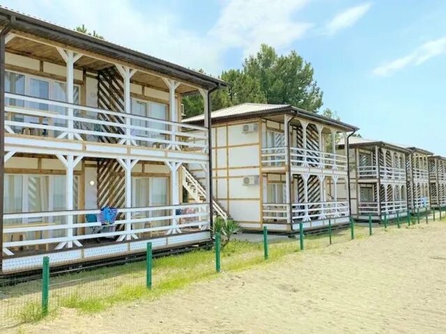 Отдых в Абхазии недорого, среднего класса с питанием и басейном Официальный сайт