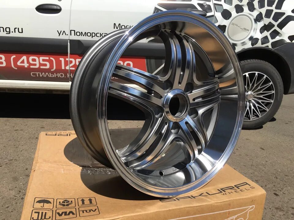 Диски 16 диаметр. Sakura Wheels 288. Sakura Wheels диски r20 с полкой. Sakura Wheels модель 288 r16.