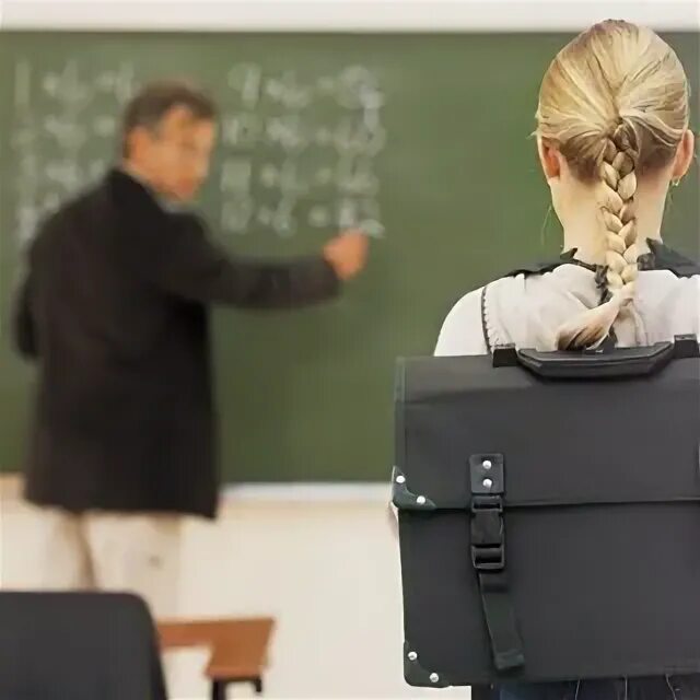 Вагитна у 16 учитель информатики и ученица. Учитель и ученица. учитель домогается. преподаватель и ученица. домогательство преподавателя.