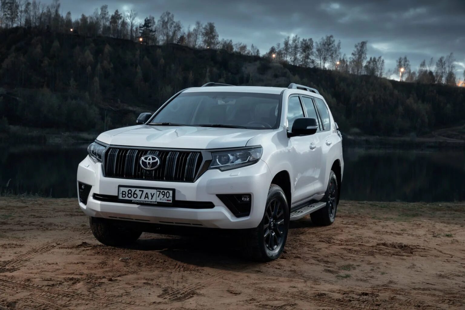 Куплю прадо 2020 года. Toyota Land Cruiser Prado 2020. Toyota Land Cruiser Prado 2022. Новый Тойота Прадо 2022. Тойота ленд Крузер Прадо 2020 комплектации.