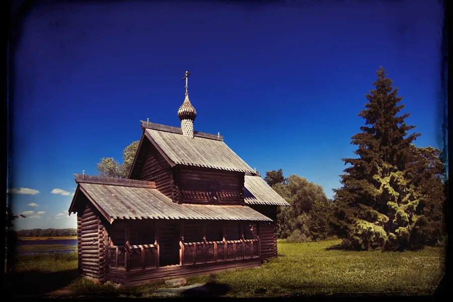 В каком городе находится деревянного зодчества. Новгород-Витославлицы-Церковь Успения. Успенская Церковь Витославлицы. Успенская Церковь музей Витославлицы Великий Новгород. Витославлицы Любытино.