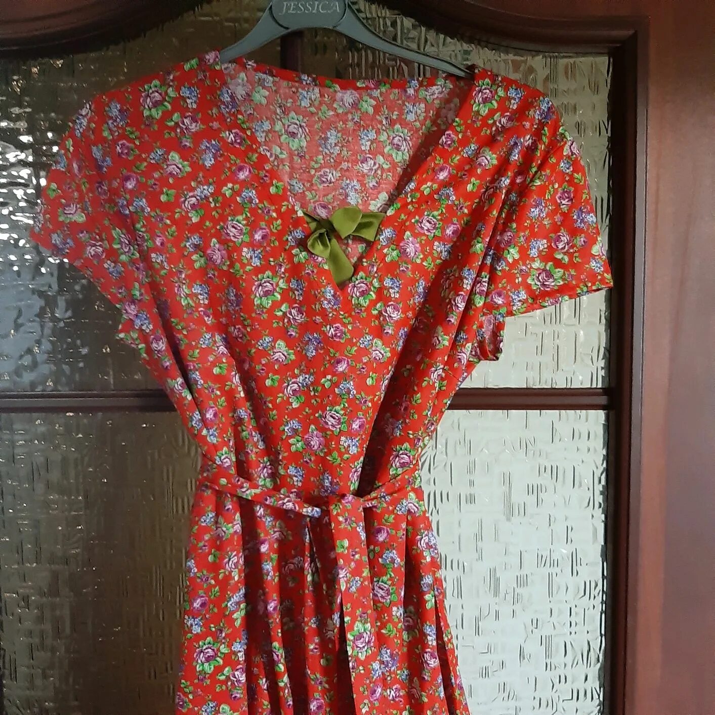 Платье из ситца. Ситцевое платье. Пошив летнего платья. Ситцевые платья для девочек 1,5. Сарафан для девочки из ситца.