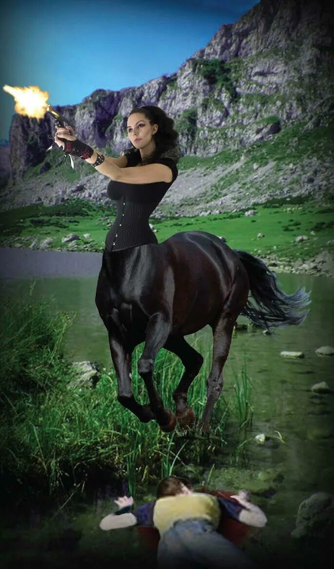 Амазонка на кентавре. Люди превращаются в животных. Превращение человека в лошадь. Превратилась в лошадь. Превращение в лошадь комиксы.