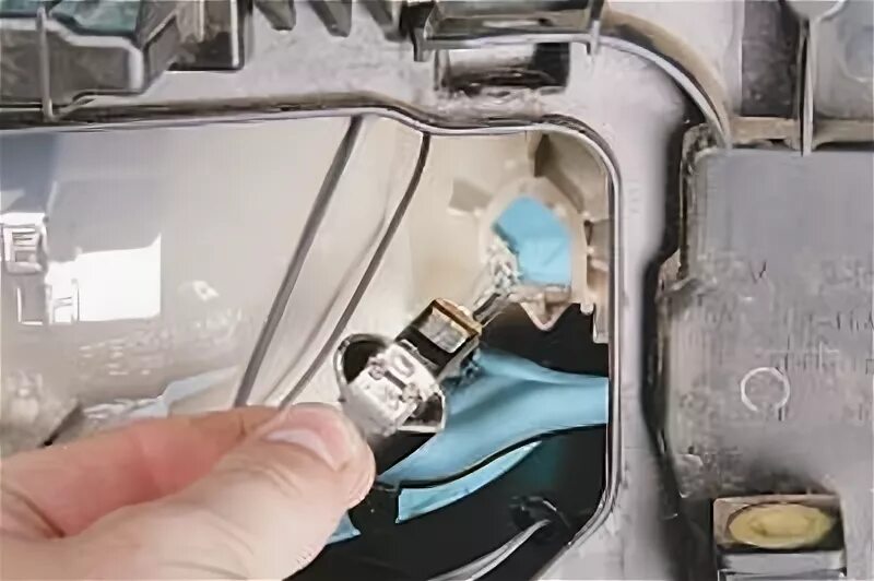 Как заменить лампочки форд мондео 4 замена лампочек ближнего света Ford Mondeo IV, 2 л, 2008 года своими руками DR