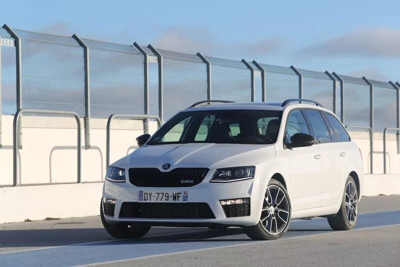 Skoda Octavia RS Combi 2019. Skoda Octavia a4 RS.