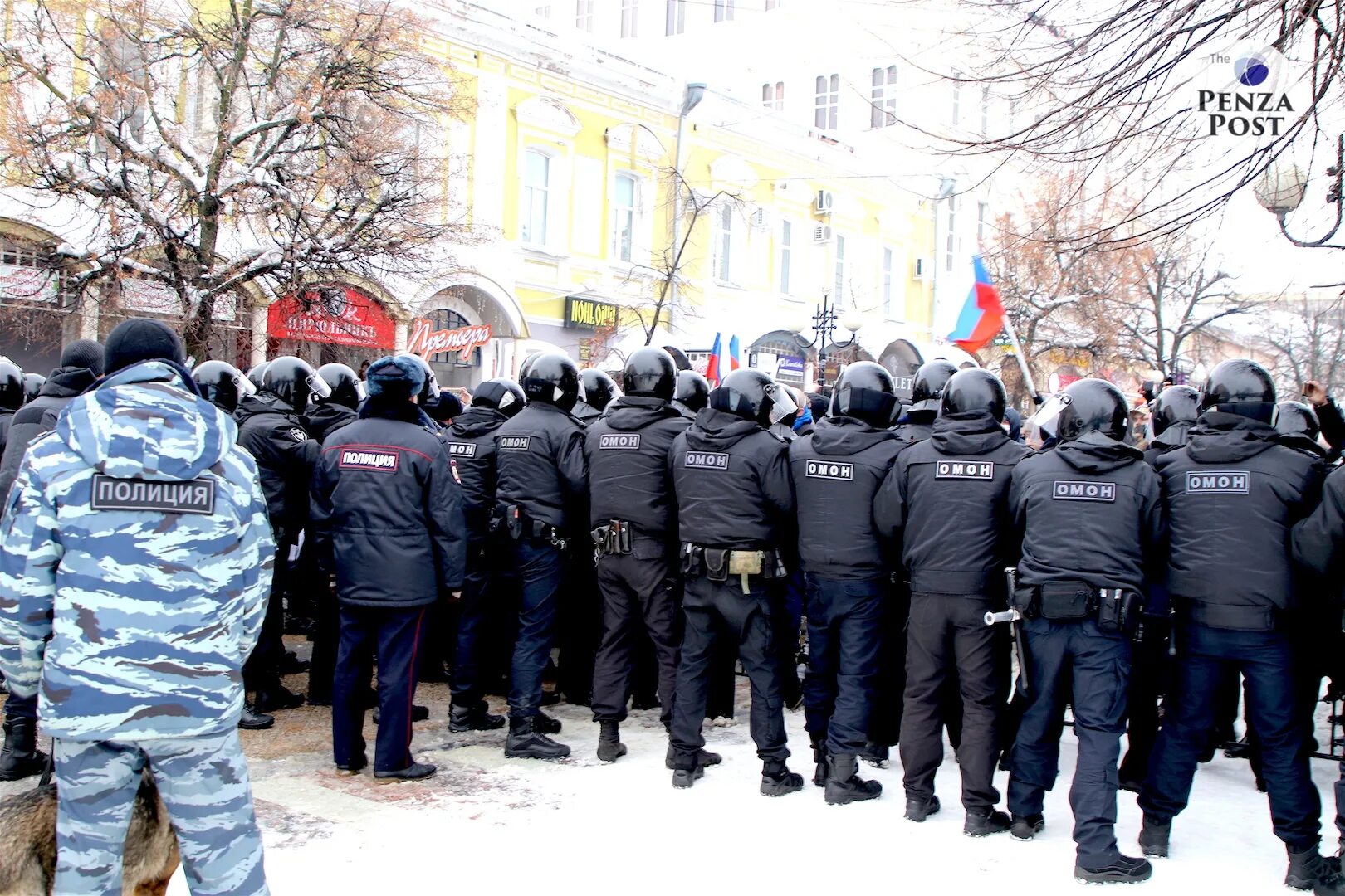 Авария в омске на перекрестке гусарова и фрунзе 01. 2023. 23 мая выпускной. 23 июня новости. Колонна вертолетов.