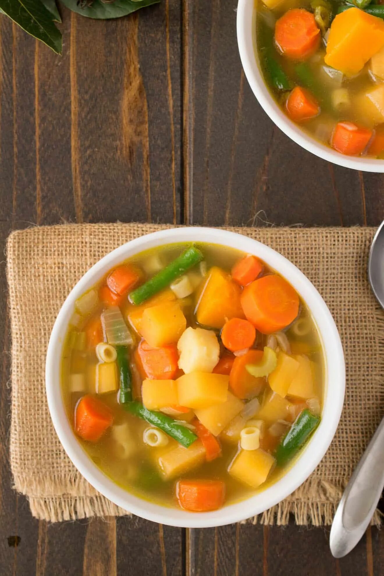 Суп при панкреатите поджелудочной рецепт. Овощной суп. Овощной суп при панкреатите. Диетические столы. Суп овощной диетический.