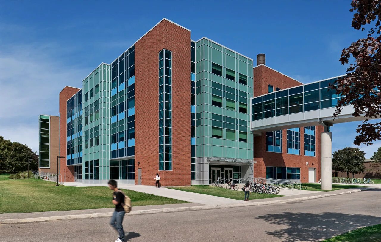Engineering universities