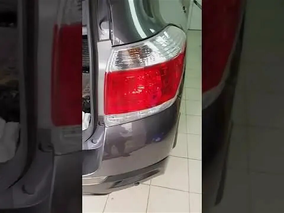Как снять задний фонарь хайлендер