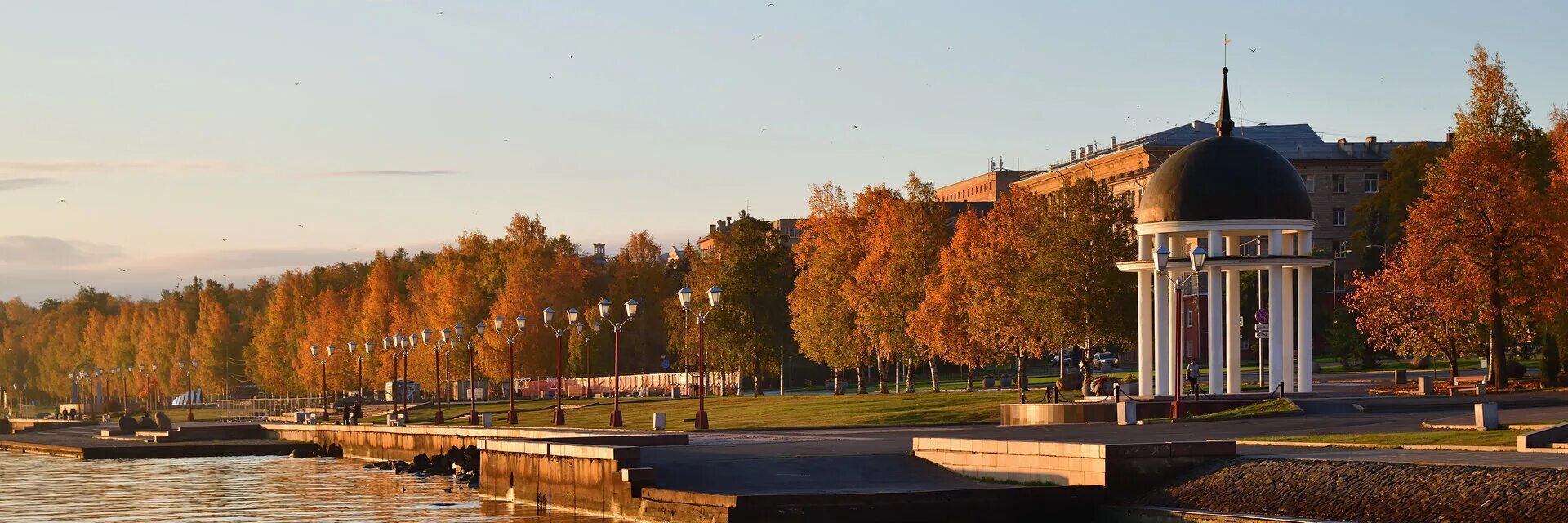 Столица карелии петрозаводск. Туры в петрозаводск из петербурга. Туры в петрозаводск из петербурга. Города побратимы петрозаводска. Карелия кижи валаам.