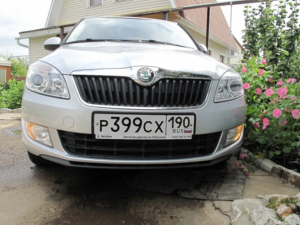 Светодиодные лампы шкода фабия 2. Дхо шкода фабия 2. дневные ходовые огни на skoda fabia 2012. ходовые огни шкода фабия 2. дневные ходовые огни шкода фабия.