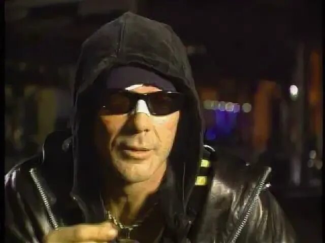 По прозвищу пуля. Микки рурк 1995 пуля. По прозвищу пуля. Микки рурк bullet. Микки рурк bullet.