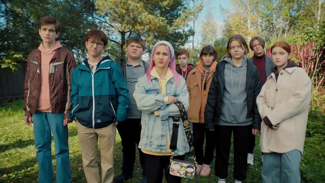 Когда выйдет 17. Рэдклифф сериал чудотворцы. Ведьмак 3 сезон дата выхода. Темные начала сериал постер. Геральт и цири сериал 2 сезон.