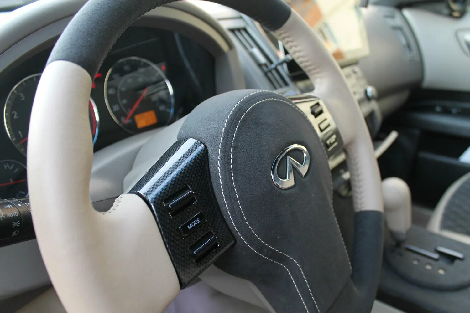 руль кожа nappa bmw. обтяжка руля шевроле круз. обтяжка руля. перешив руля кожей. мерседес glk 2006 перетяжка руля.