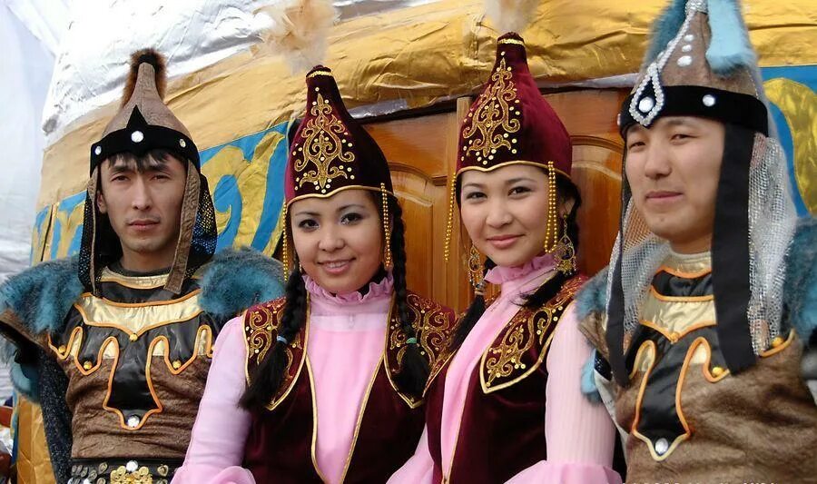 Kazakh people. Казахи народ. Казахи люди. Русский казах. Российские казахи.