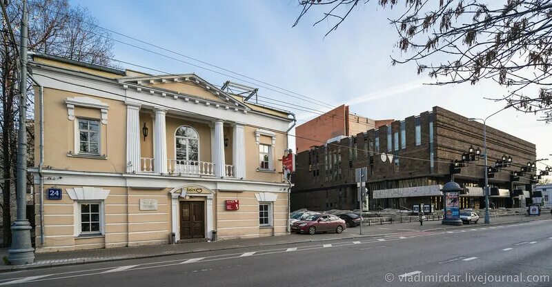 Тверской бульвар 24с1 дом строгановой. Loona тверской бул. Тверской бульвар 24, с1. Тверской бульвар, д. Тверской бульвар 24 стр 1.