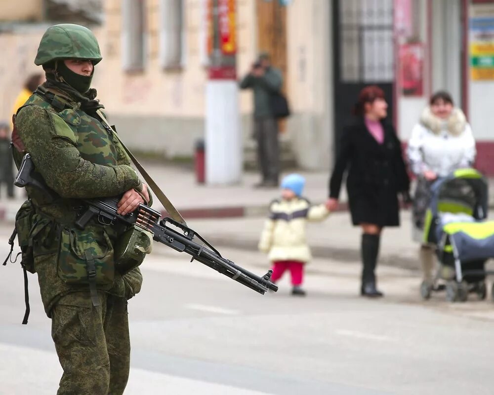 Крым 2014 Балаклава вежливые люди. Вежливые люди в Крыму. Вежливые войска. Вежливые люди 2014. Вежливая сегодня