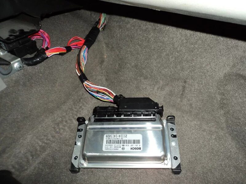 Блок управления эбу гранта. Эбу ваз 2110. 9. Daewoo matiz 0. Эбу бош 2112.