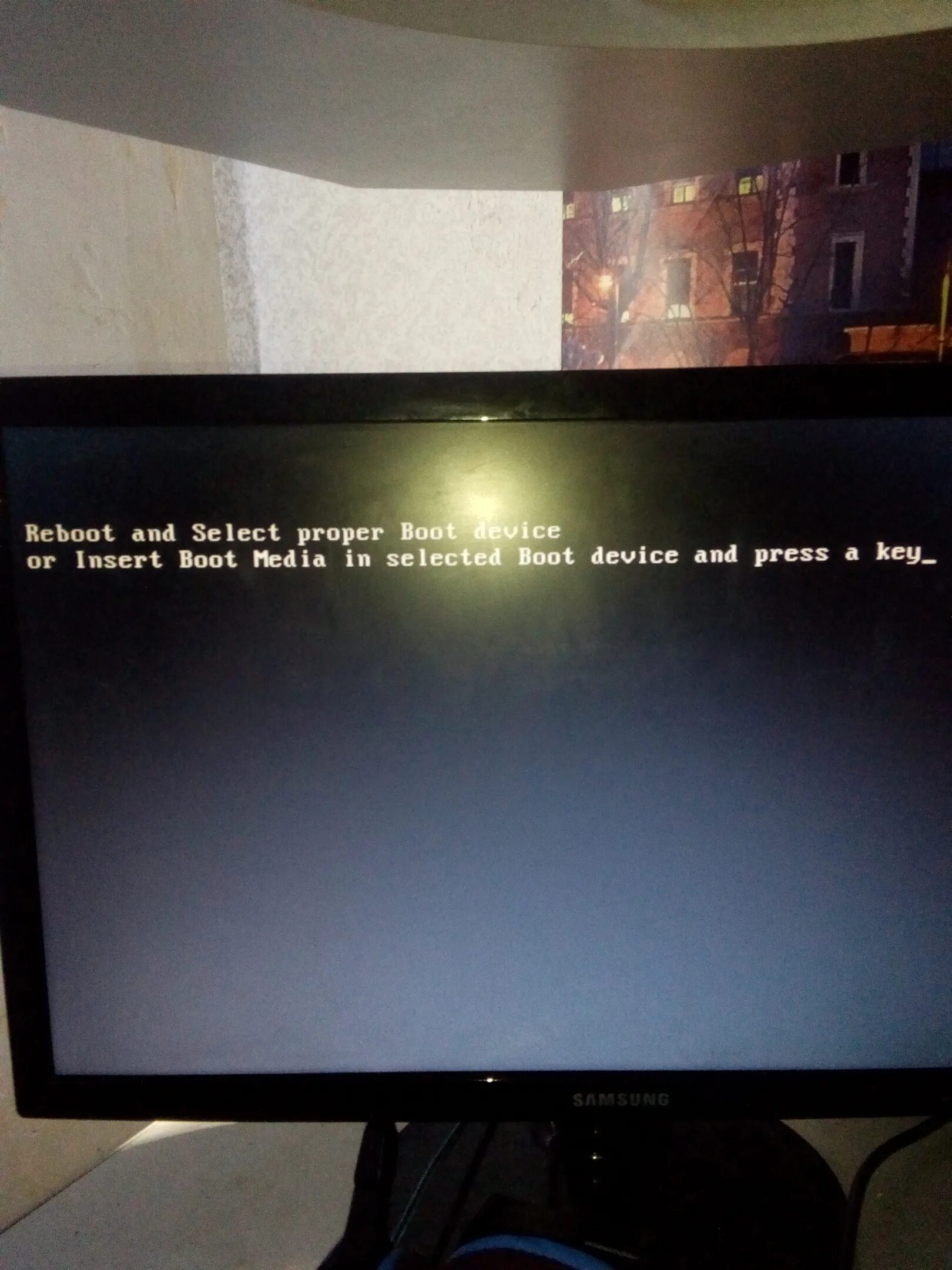 Компьютер Reboot and select proper Boot device. Ошибка Reboot and select proper Boot device. Ошибка Reboot and select proper Boot. Ошибка Reboot and select proper Boot device or Insert Boot Media. Ошибка boot and select proper boot device