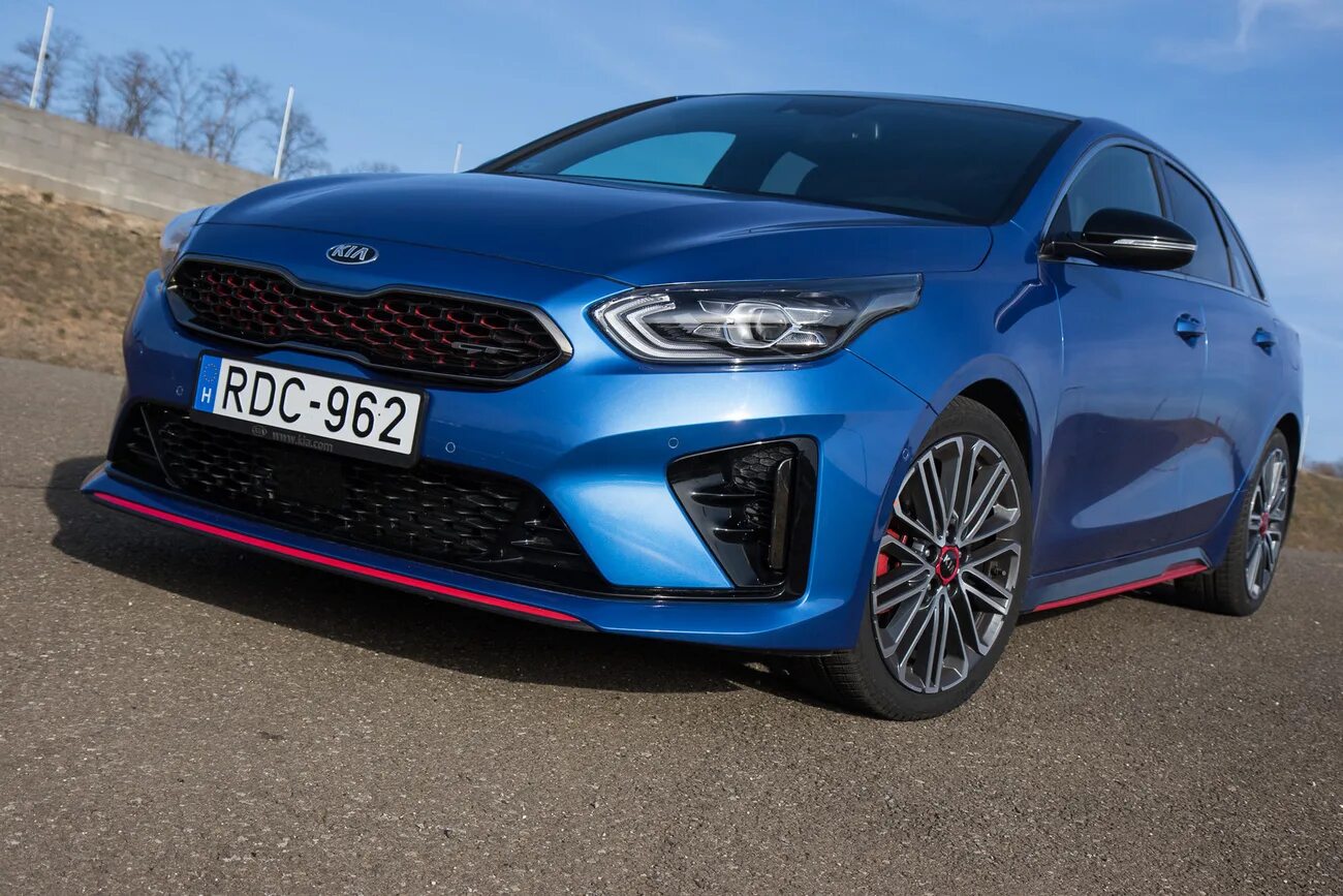 Киа гт лайн. Kia Cerato 2022 gt. Kia Ceed gt line 2020. Kia Cerato 2022 gt line. Kia proceed 2022 gt line.