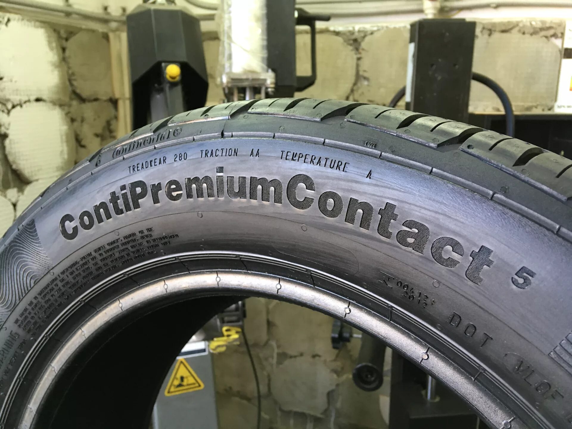 Continental PREMIUMCONTACT 5 215/55 r17. Continental PREMIUMCONTACT 6 205/55. Continental CONTIPREMIUMCONTACT 5 225/60 r17. Continental PREMIUMCONTACT 5 205/55 r16. Continental 5 205 55 r16 купить