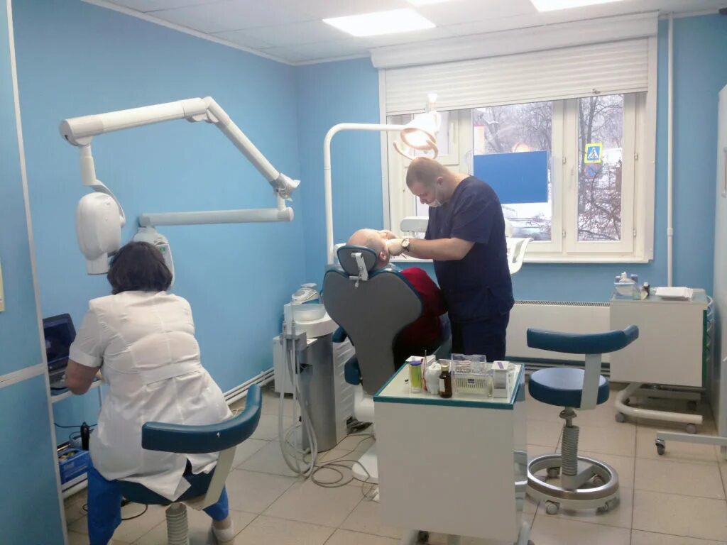 Зубная клиника Калининград. Королевская стомат поликлиника. Стоматологическая поликлиника Советск. Шилка стоматология. Врачи протезисты отзывы