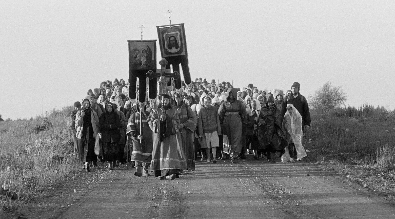 Великорецкий крестный ход икона. Крестный ход (Церковь Покрова-на-Лузе). Крестный ход 1917г в Новочеркасске. Царь Великорецкий крестный ход. Крестные войны