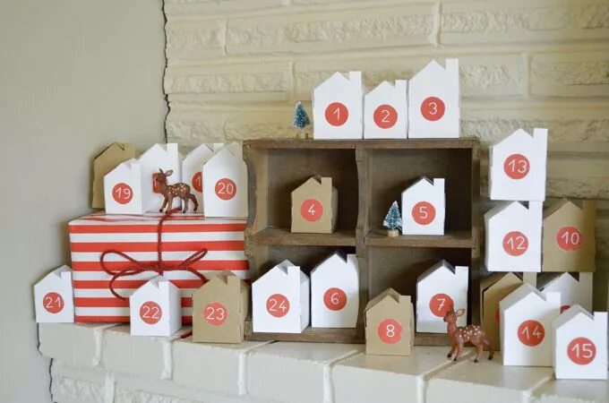 Адвент календарь самоделка 27 Cheerful Advent Calendars For the Whole Family to Enjoy Christmas advent cale