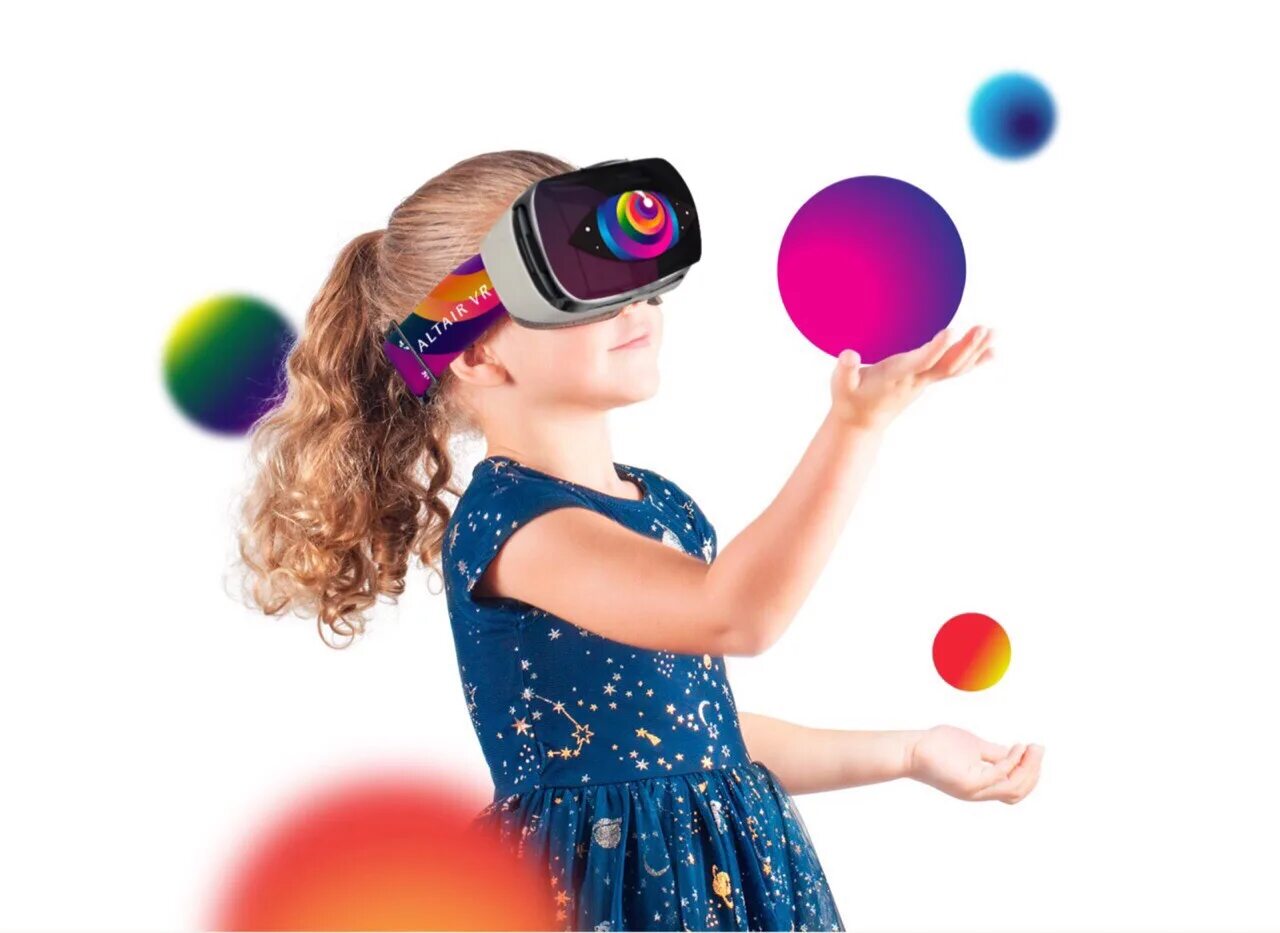 Альтаирика. Виртуальная реальность дети. Ребенок в виртуальных очках. Ребенок в шлеме виртуальной реальности. Виртуальный мир для детей.