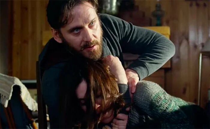 Русскую заложница. Заложница lordfilms. Артист мелодрама юрий батурин. Кино лиам нисон заложница. Заложница 2017 фильм коняшкина.