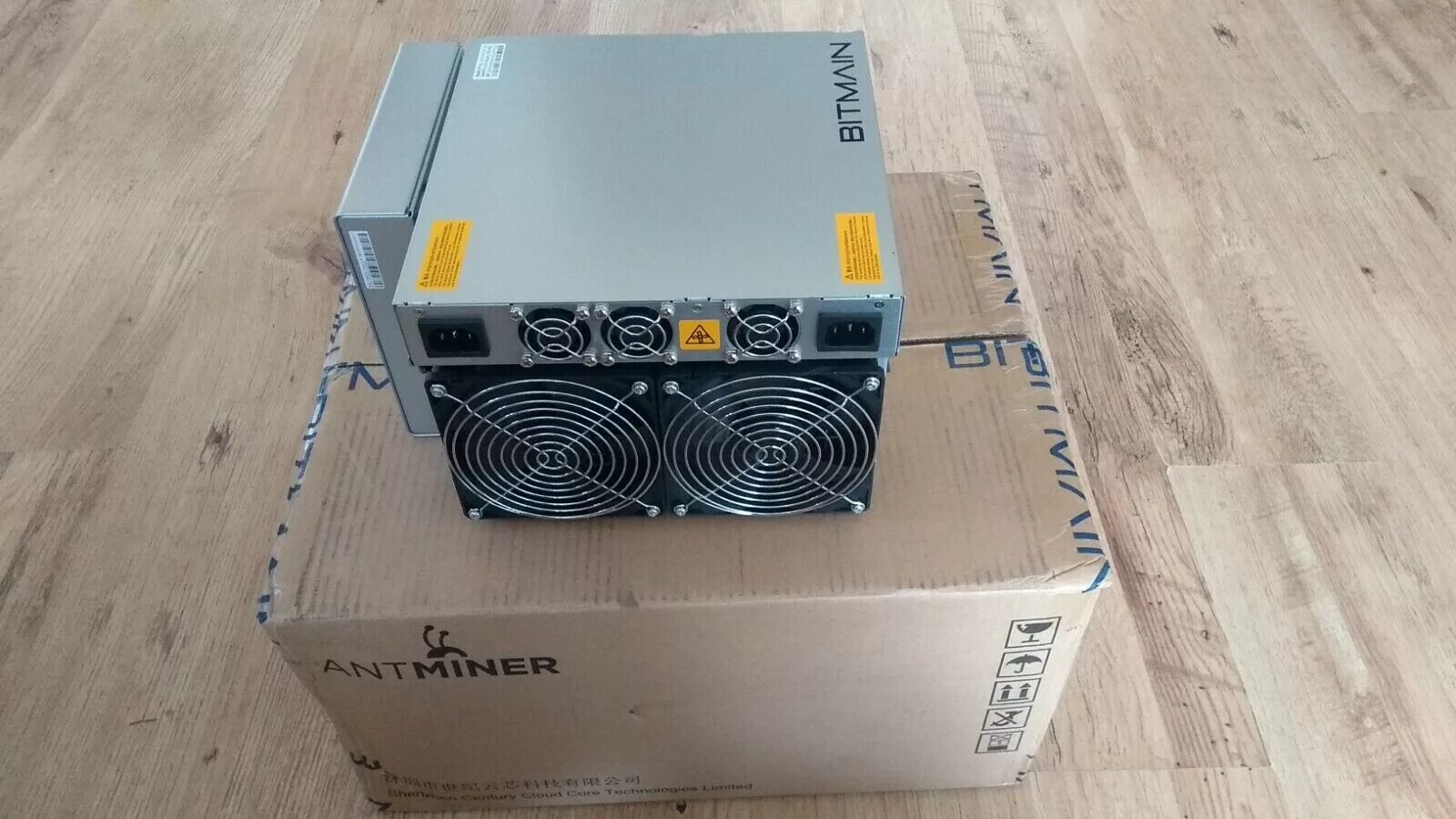 Antminer s17 Pro. ASIC s17 Pro. Antminer s17 + 73th. Antminer t17 коробка. Bitmain antminer s19 pro hyd