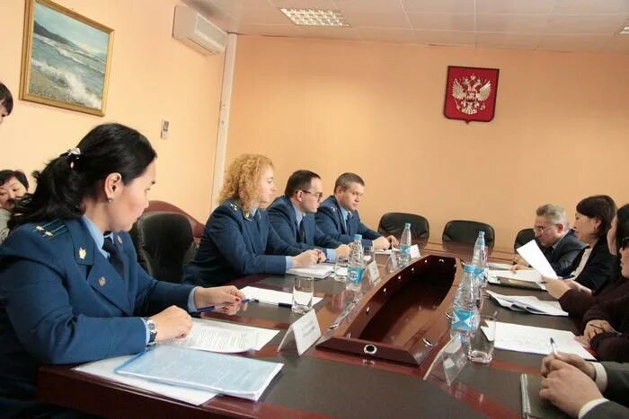 Прокуратура республики тыва чульдум. Прокурор республики тыва. Сайт прокуратуры тывы. Тыва кызыл прокуратура. Прокурор республики тыва.