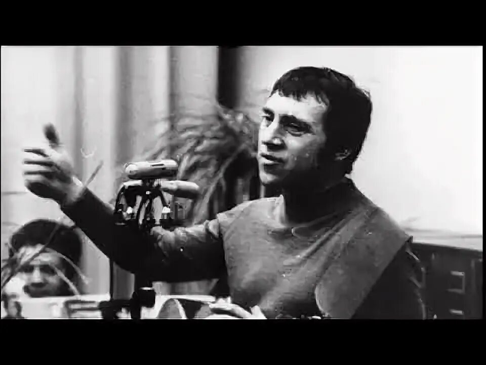 Тот истинный поэт. Тот истинный поэт. Саади персидский поэт цитаты. Лошадка у высоцкого. Тот истинный поэт.