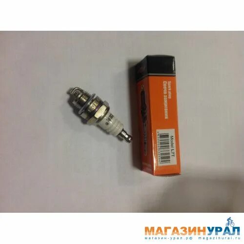 Свеча зажигания rezer cmr7h. В кор. Карвер свечи. ). Карвер свечи.
