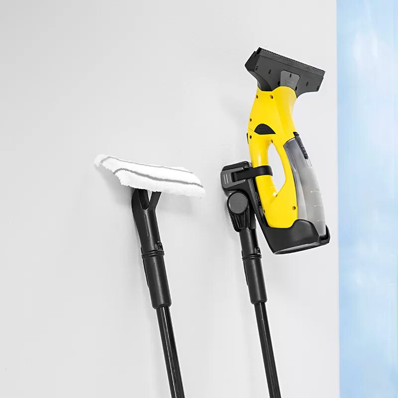 Керхер wv. Karcher WV 50 Plus. Удлинитель для Karcher WV 50 Plus. Стеклоочиститель Керхер WV 50. Стеклоочиститель Керхер для мытья окон с телескопической ручкой.