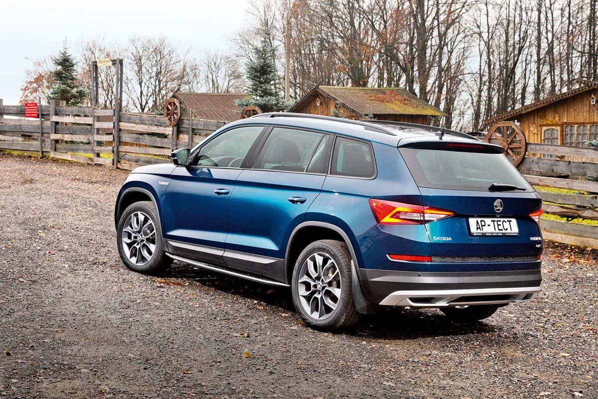 Кодиак лампы какие. Skoda kodiaq scout 2019. шкода кодиак скаут 2025. кодиак скаут черный.