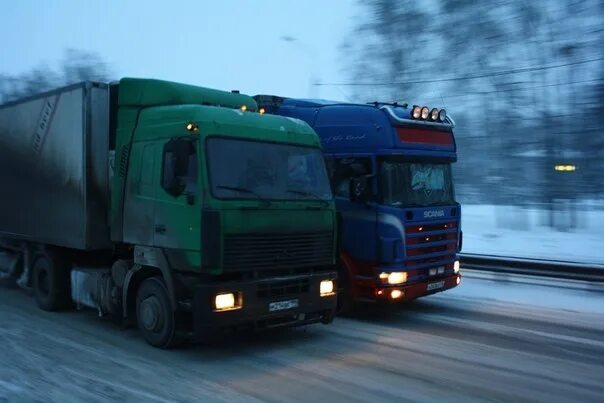 Scania 20 кубов. Тягач ситрак 4х2. Маз скания. Маз скания. Маз скания.