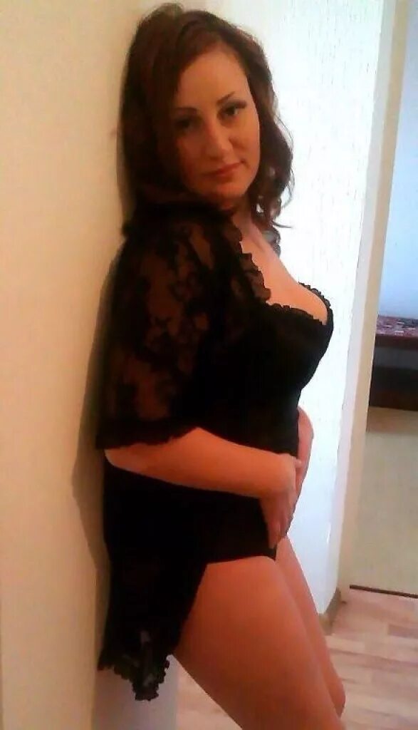 Вызывающая девушка. Девочки по вызову город ростов на дону. Красивые девушки для интимных встреч. Интимные услуги ростов на дону. Вызвать девушку по вызову в ростове.