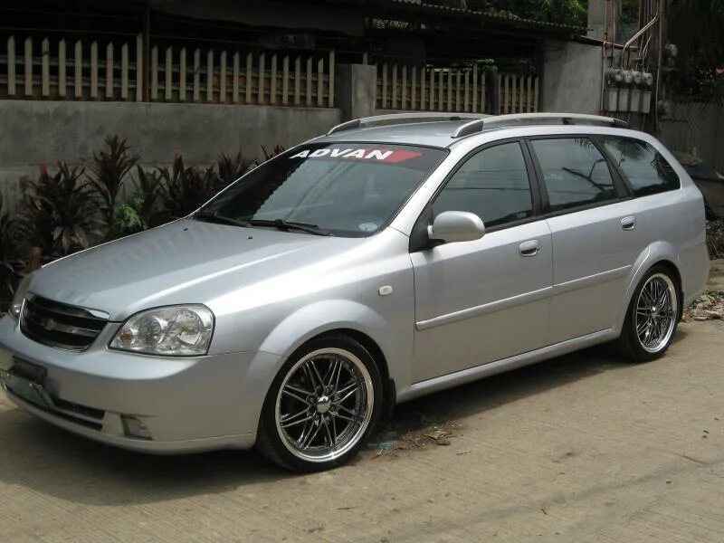 Тюнинг лачетти универсал. Chevrolet Lacetti Wagon. Chevrolet Lacetti универсал Tuning. Chevrolet Lacetti универсал обвес. Chevrolet Lacetti 2010 Стайлинг.