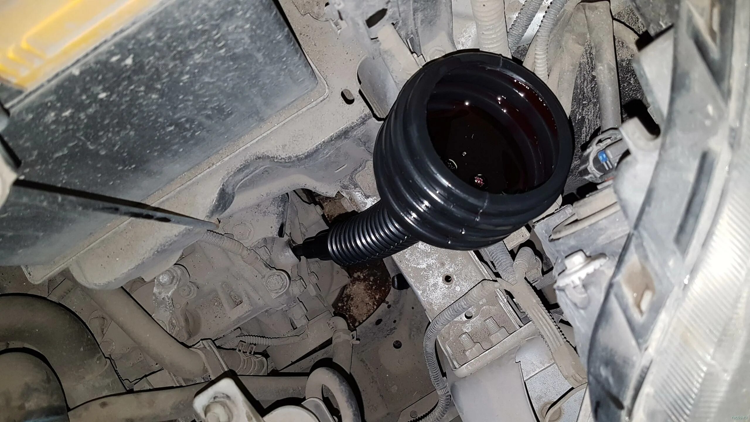 Замена масла в акпп тойота рактис 1. Toyota ractis доливка масла в двигатель. Sat stftc4104v11210 фильтр cvt. Замена вариатора тойота раксис. Тойота рактис фильтр акпп.