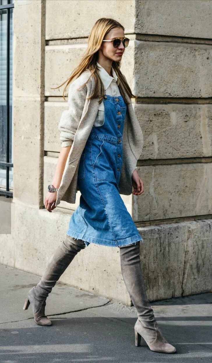Street Style at London Fashion Week SS15. Photographs by Marcus Dawes for LFW Th