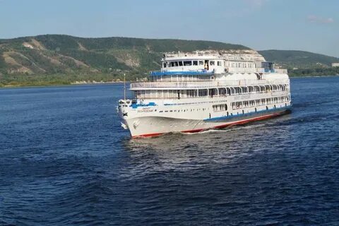 Круизы на теплоходе панферов