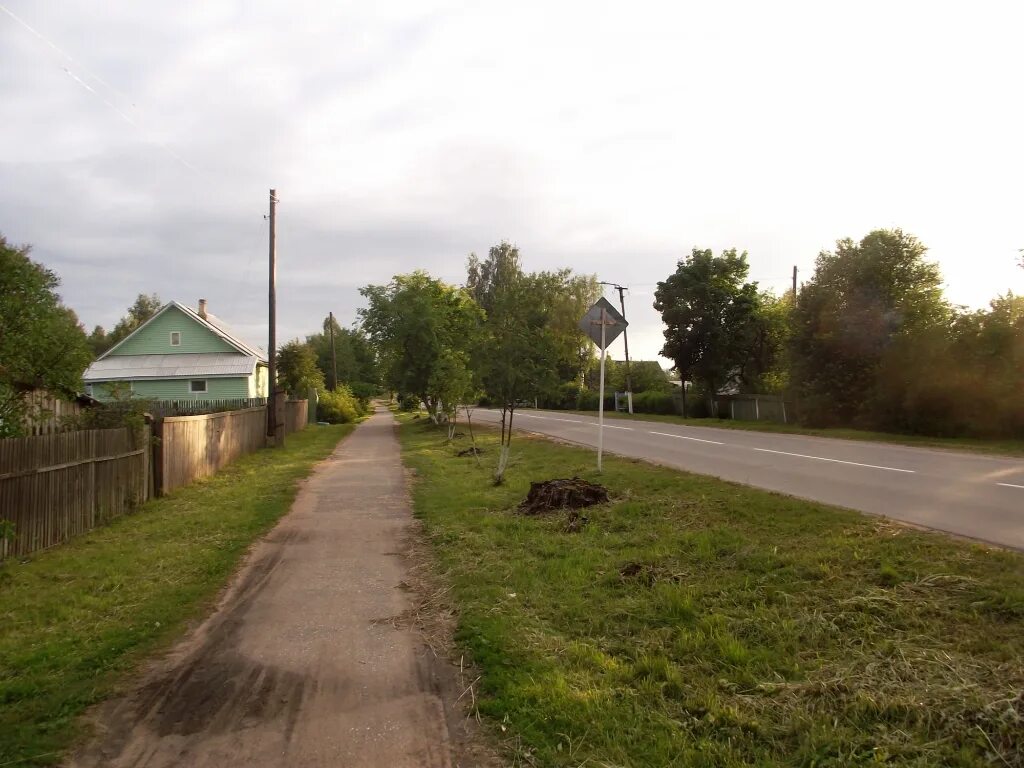 Великий новгород хвойная. Хвойная Новгородская область. Хвойная Новгородская область фото. Новости Хвойная Новгородской области. Аптека 45 Новгородфармация Хвойная Новгородская область фото.