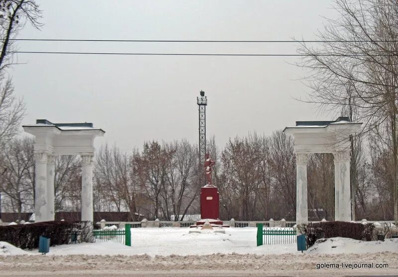 Мост около чапаевска. Чапаевск зимний. Чапаевск зимой. Фото зимнего Чапаевска. Памятки Чапаевска.