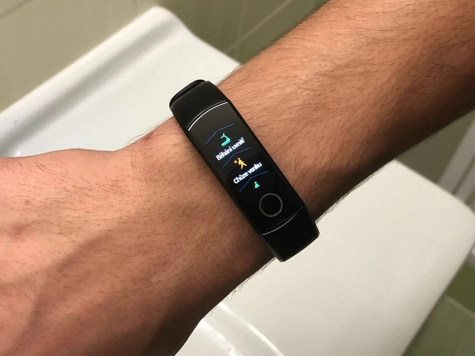 Huawei band 5. Хонор бэнд 5. Браслет huawei honor band 4. Хонор браслет 9. Хонор бенд 5 браслет.