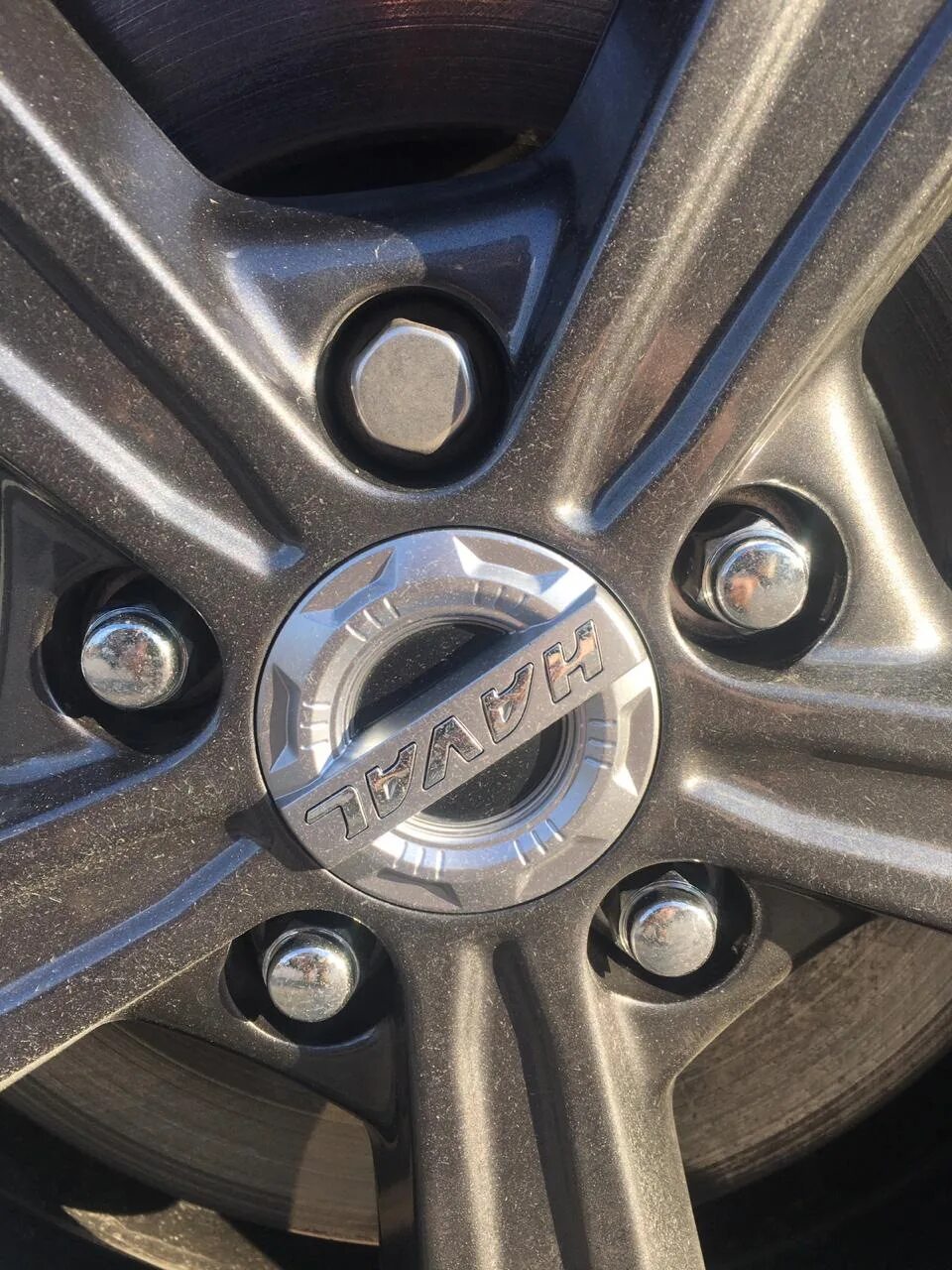 Диски r20 highlander хайлендер. Хавал джулиан на литых дисках. Haval f7x диски r17. Колеса haval f7 r17. Параметры дисков хавал н6.