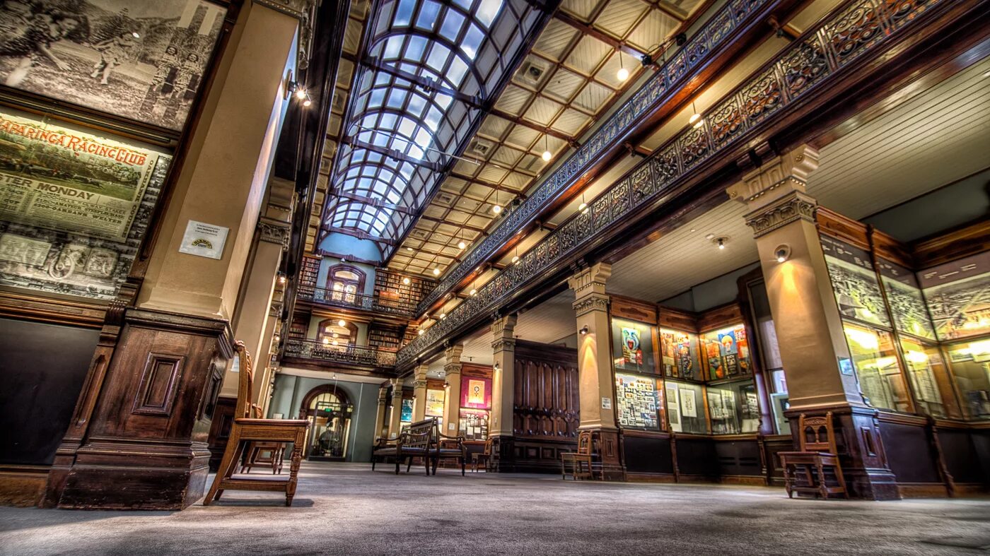 Library of medicine. Национальная библиотека Австралии в Канберре. Национальная библиотека камбрерра. Библиотека Митчелла, Сидней, Австралия. Красивая библиотека.