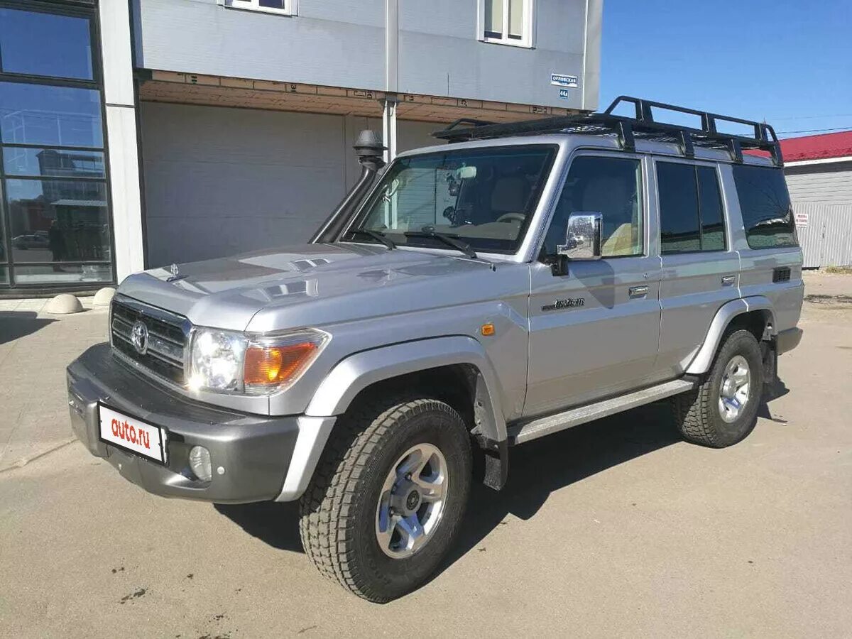 Toyota land cruiser 70 новый. Toyota land cruiser 70. Toyota ленд крузер 70. Toyota land cruiser 70. тойота ленд крузер 70 дизель.