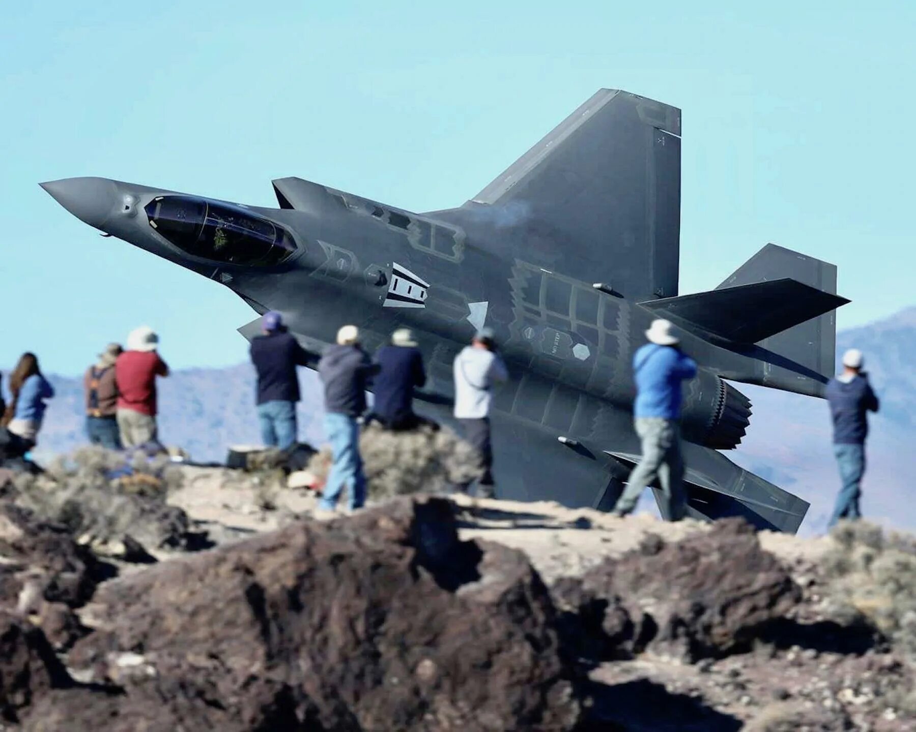 Украденные ф. Jet f35. F-35 Fighter. F-35 самолёты США. Винищувач f 35.